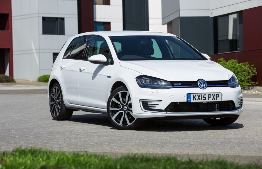  Volkswagen Golf GTE 2015 года  (UK) (фото 3 из 22)